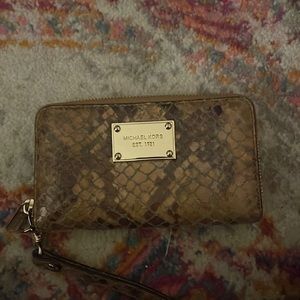 MK wallet